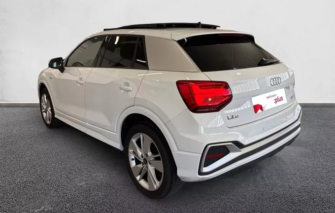 AUDI Q2 30 TDI 116 S tronic 7 S line extérieur trois quart arrière gauche 2128842