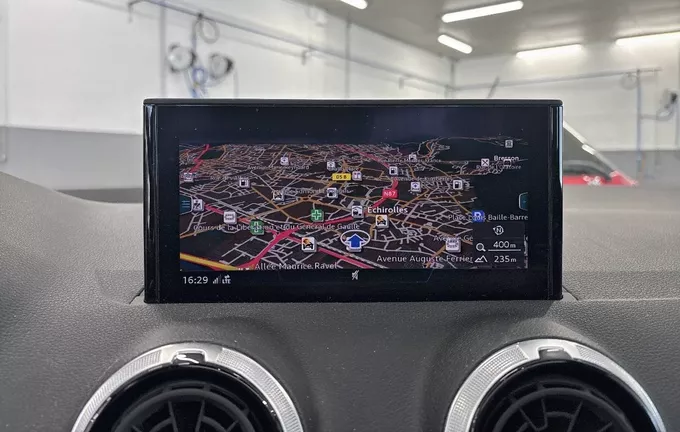 AUDI Q2 30 TDI 116 S tronic 7 S line photo 15 2128842