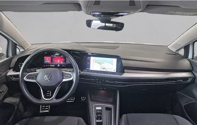 VOLKSWAGEN GOLF 1.5 eTSI OPF 130 DSG7 Active extérieur trois quart avant droit 2130703