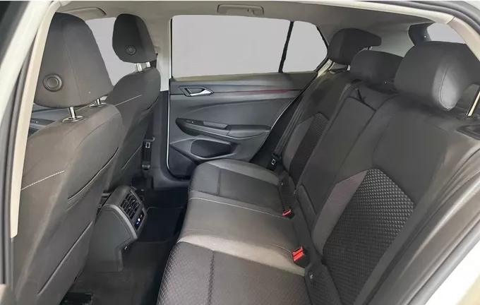 VOLKSWAGEN GOLF 1.5 eTSI OPF 130 DSG7 Active extérieur arrière 2130703