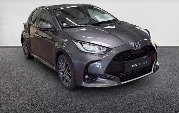 TOYOTA YARIS Hybride 116h Iconic extérieur trois quart avant droit 1103418