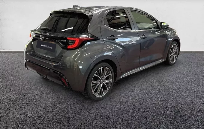 TOYOTA YARIS Hybride 116h Iconic extérieur trois quart arrière droit 1103418