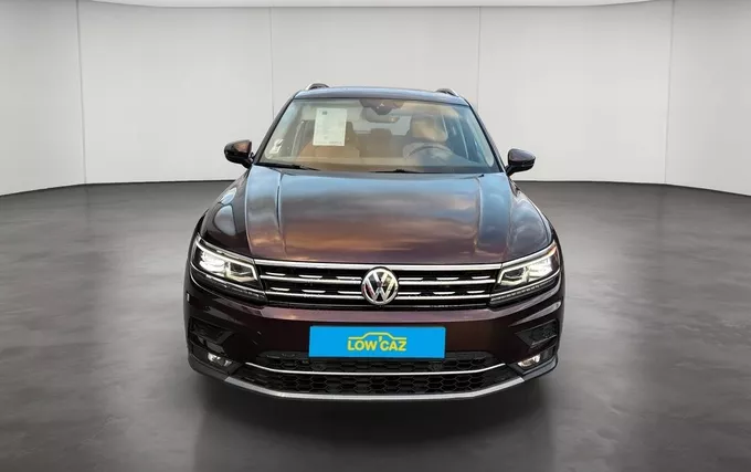 VOLKSWAGEN TIGUAN 1.5 TSI EVO 150 DSG7 Carat extérieur avant 213725