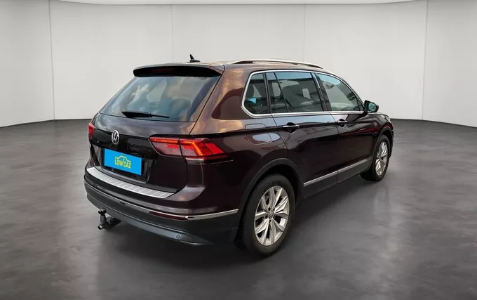 VOLKSWAGEN TIGUAN 1.5 TSI EVO 150 DSG7 Carat extérieur trois quart arrière droit 213725