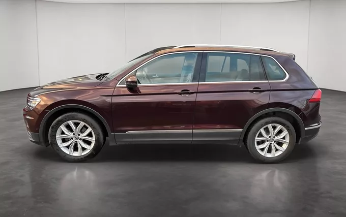 VOLKSWAGEN TIGUAN 1.5 TSI EVO 150 DSG7 Carat extérieur côté gauche 213725