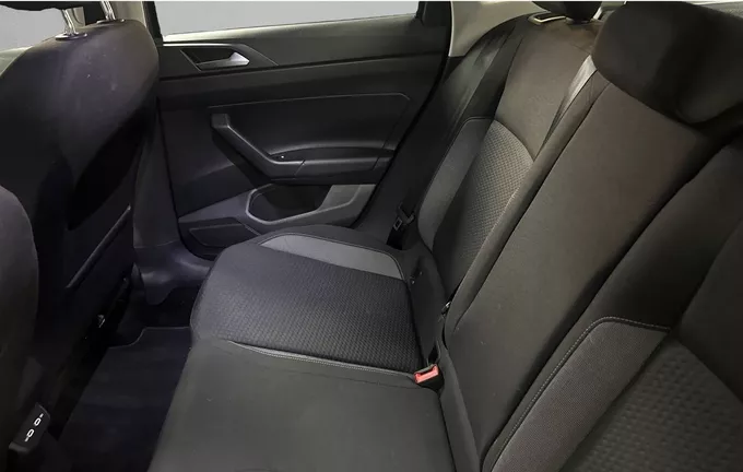 VOLKSWAGEN TAIGO 1.0 TSI 110 DSG7 Life extérieur arrière 2131117