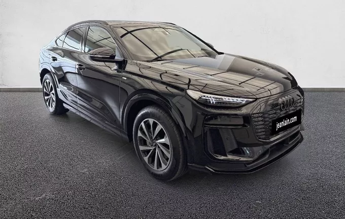 AUDI Q6 E-TRON SPORTBACK 428 ch 100 kWh quattro S line extérieur trois quart avant droit 5837