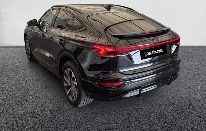AUDI Q6 E-TRON SPORTBACK 428 ch 100 kWh quattro S line extérieur trois quart arrière gauche 5837