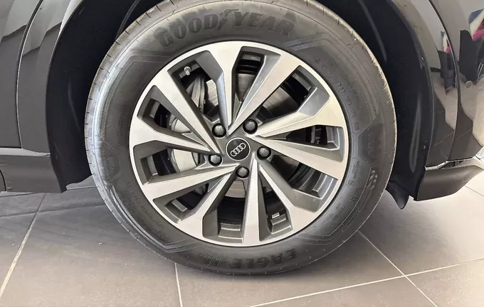 AUDI Q6 E-TRON SPORTBACK 428 ch 100 kWh quattro S line photo 9 5837
