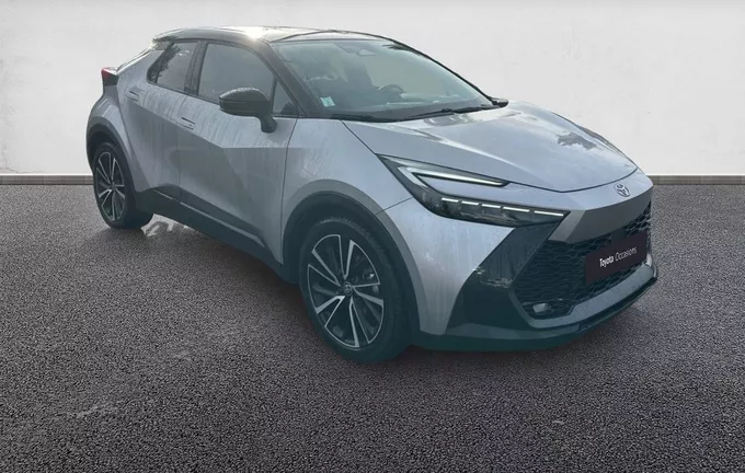 TOYOTA C-HR Hybride 140 Collection extérieur trois quart avant droit 1102942
