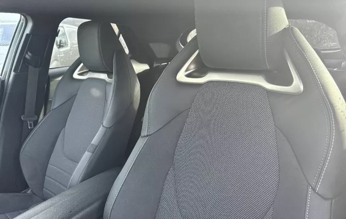 TOYOTA C-HR Hybride 140 Collection photo 19 1102942