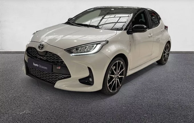 TOYOTA YARIS Hybride 116h GR Sport extérieur trois quart avant gauche 1103494