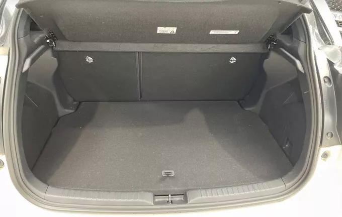 TOYOTA YARIS Hybride 116h GR Sport photo 10 1103494
