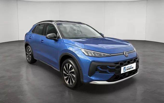 VOLKSWAGEN T-ROC 1.5 eTSI Hybrid 116 ch DSG7 Life extérieur trois quart avant droit 2132623