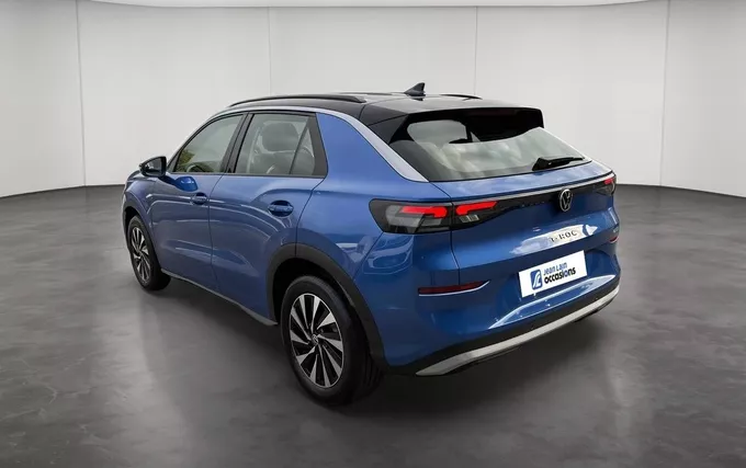 VOLKSWAGEN T-ROC 1.5 eTSI Hybrid 116 ch DSG7 Life extérieur trois quart arrière gauche 2132623