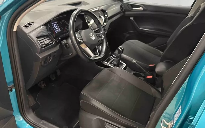 VOLKSWAGEN T-CROSS 1.0 TSI 95 Start/Stop BVM5 Lounge Business photo 11 2133150