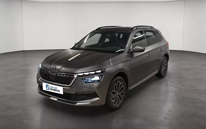 SKODA KAMIQ 1.0 TSI Evo 110 ch BVM6 Style extérieur trois quart avant gauche 2132681