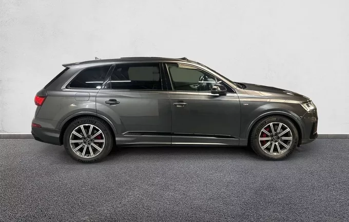 AUDI Q7 60 TFSI e 456 Tiptronic 8 Quattro Competition extérieur côté droit 2131510