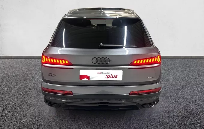 AUDI Q7 60 TFSI e 456 Tiptronic 8 Quattro Competition extérieur arrière 2131510