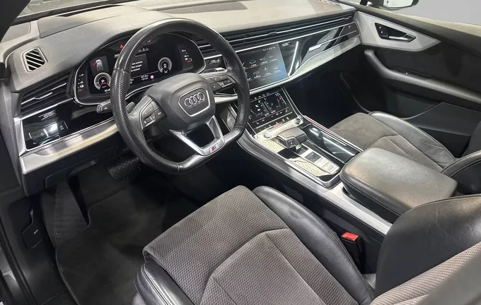 AUDI Q7 60 TFSI e 456 Tiptronic 8 Quattro Competition photo 11 2131510