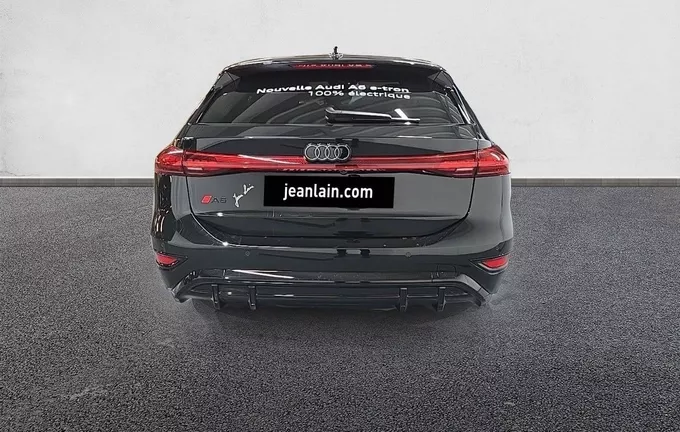 AUDI A6 E-TRON Avant Performance S line extérieur arrière 15216