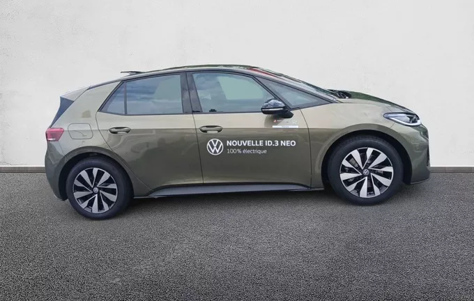 VOLKSWAGEN ID.3 Neo 50 kWh Life extérieur côté droit 9516