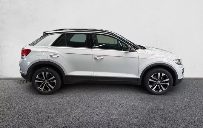 VOLKSWAGEN T-ROC 1.6 TDI 115 Start/Stop BVM6 IQ.Drive extérieur côté droit 213385