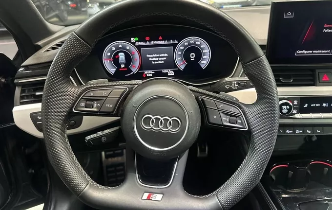 AUDI A4 Avant 35 TFSI 150 S tronic 7 S Edition photo 12 2132631