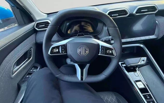 MG ZS 1.5 L Hybrid+ 197 ch Comfort photo 12 8991