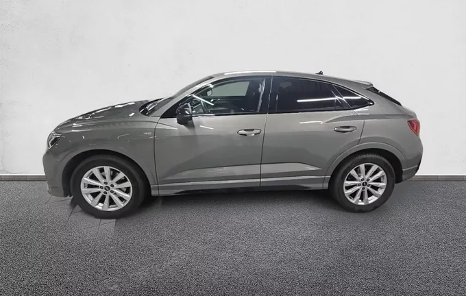 AUDI Q3 Sportback 35 TFSI 150 ch S tronic 7 S line extérieur côté gauche 2129384