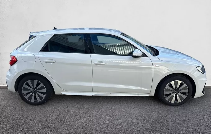 AUDI A1 Sportback 25 TFSI 95 ch S tronic 7 S Line extérieur côté droit 2123176