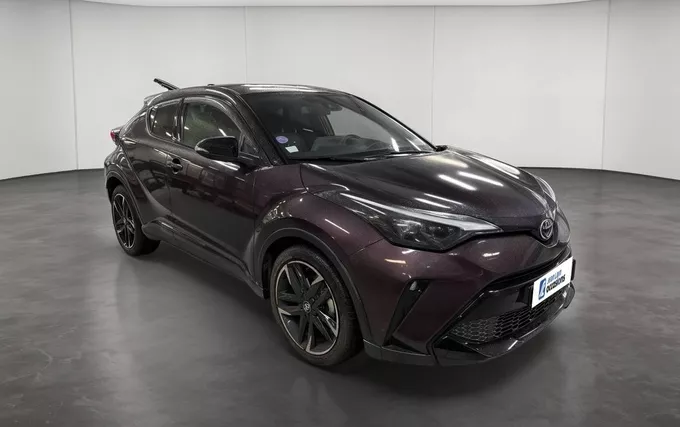 TOYOTA C-HR Hybride 2.0L GR Sport extérieur trois quart avant droit 1103996