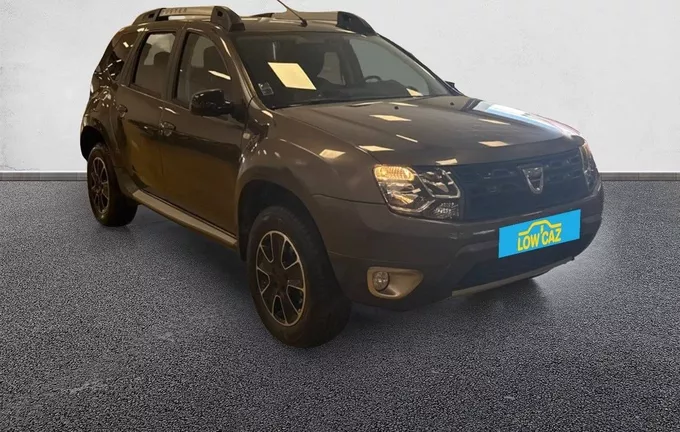 DACIA DUSTER dCi 110 4x2 Black Touch 2017 extérieur trois quart avant droit 213565