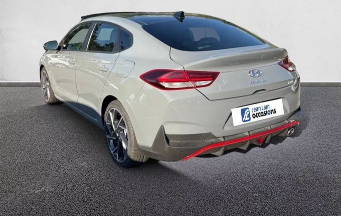 HYUNDAI I30 Fastback 1.5 T-GDi 160 DCT-7 Hybrid 48V N Line extérieur trois quart arrière gauche 13967