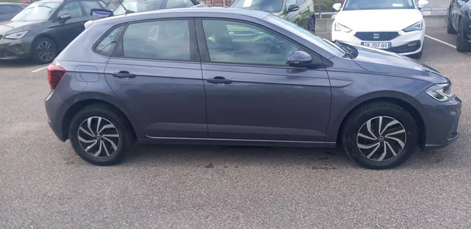 VOLKSWAGEN POLO 1.0 TSI 95 S&S BVM5 Life Plus extérieur côté droit 2132191
