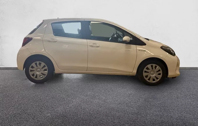 TOYOTA YARIS Hybride 100h Dynamic extérieur côté droit 213589