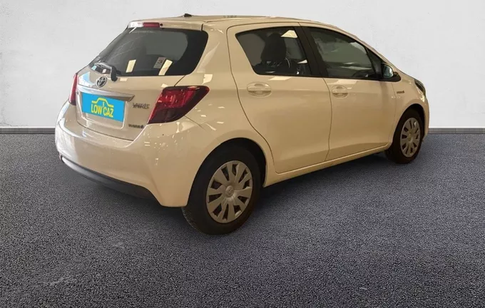 TOYOTA YARIS Hybride 100h Dynamic extérieur trois quart arrière droit 213589