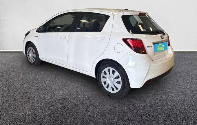 TOYOTA YARIS Hybride 100h Dynamic extérieur trois quart arrière gauche 213589