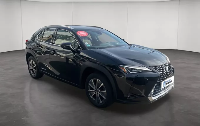 LEXUS UX 300e Pack extérieur trois quart avant droit 1104063
