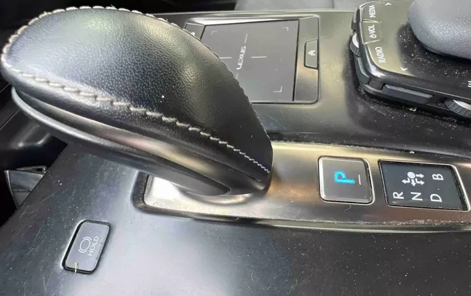 LEXUS UX 300e Pack photo 13 1104063