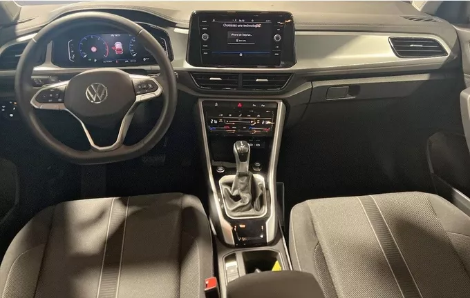 VOLKSWAGEN T-ROC 1.5 TSI EVO2 150 Start/Stop DSG7 VW Edition extérieur trois quart avant droit 2128522