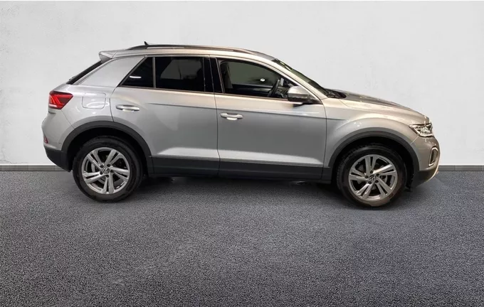VOLKSWAGEN T-ROC 1.5 TSI EVO2 150 Start/Stop DSG7 VW Edition extérieur côté droit 2128271