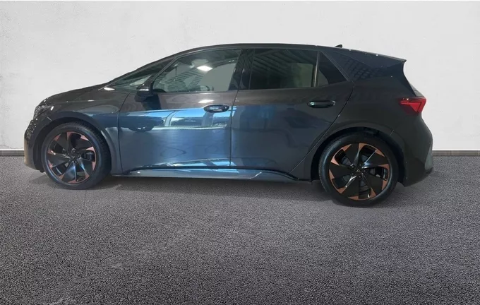CUPRA BORN 204 ch - Batterie L V extérieur trois quart arrière gauche 2129163