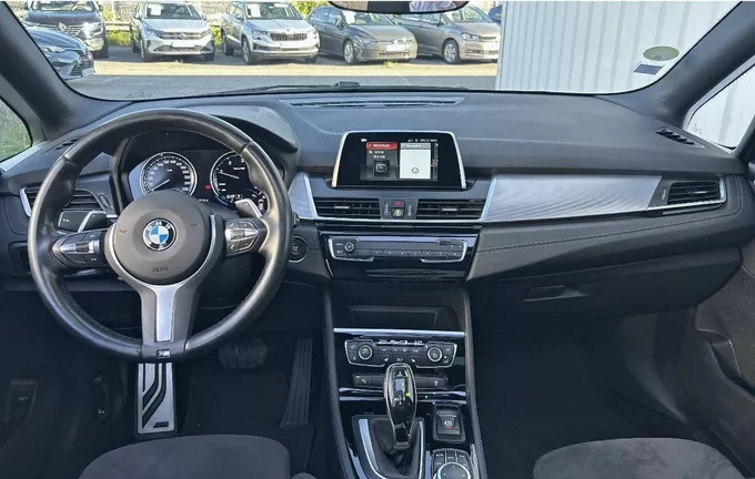 BMW SERIE 2 Active Tourer 218d 150 ch BVA8 M Sport extérieur trois quart avant droit 213073