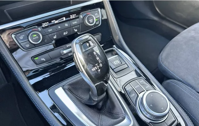 BMW SERIE 2 Active Tourer 218d 150 ch BVA8 M Sport photo 16 213073