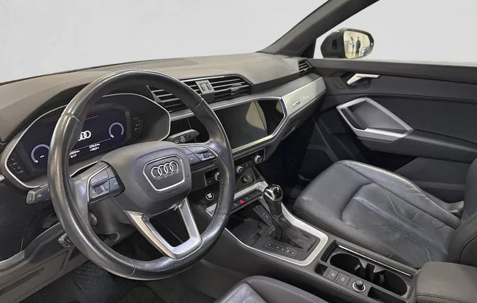 AUDI Q3 35 TDI 150 ch S tronic 7 photo 11 212996