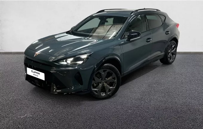 CUPRA FORMENTOR eHybrid 204 ch DSG6 V extérieur trois quart avant gauche 2127768