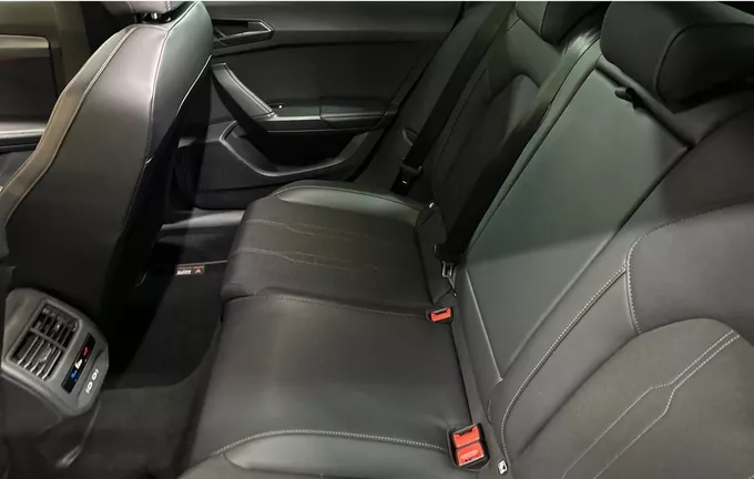 CUPRA FORMENTOR eHybrid 204 ch DSG6 V extérieur arrière 2127768