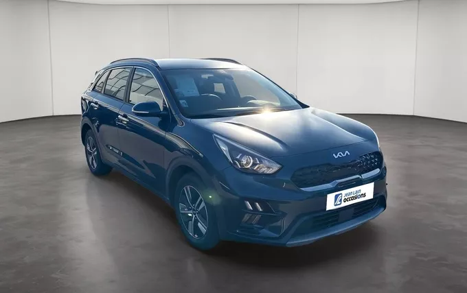 KIA NIRO 1.6 GDi Hybride Rechargeable 141 ch DCT6 Motion extérieur trois quart avant droit 2132052