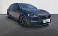 Miniature SKODA OCTAVIA Combi 2.0 TDI 200 ch DSG7 4x4 RS extérieur trois quart avant droit 560528